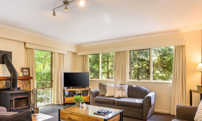 Thredbo Apartment | Sequoia 4 - Central Village