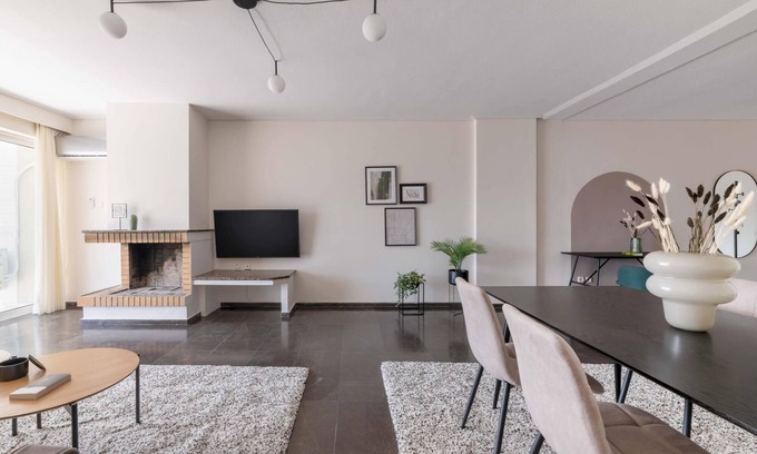 Alimos Apartment | Serene 2BR Apartment in Alimos with Sea view