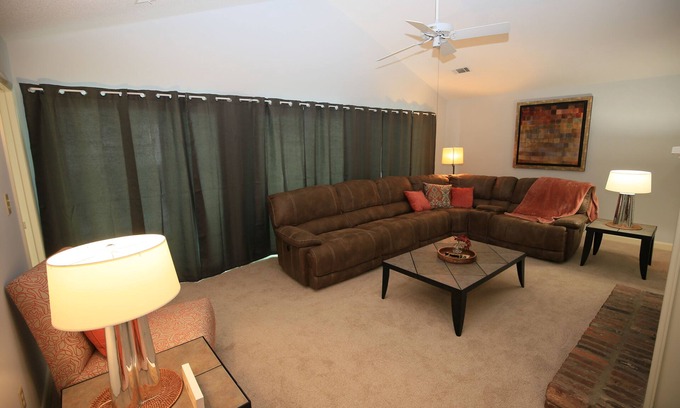 Greenwood Condo | Serene 3br/2ba condo perfect for a family getaway in Greenwood with WiFi, AC