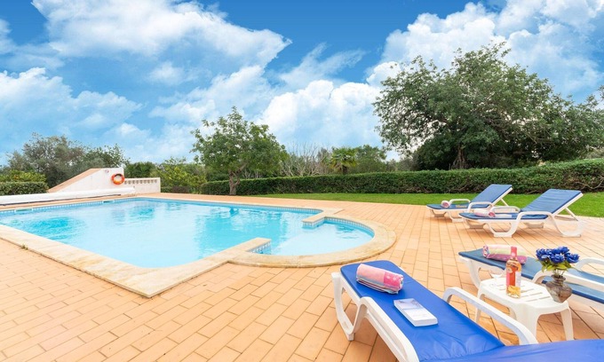 Silves House | Serene Algarve Escape with Pool