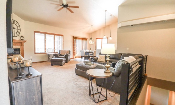 Sturgis House | Serene Golf Course Home Getaway with Hot Tub