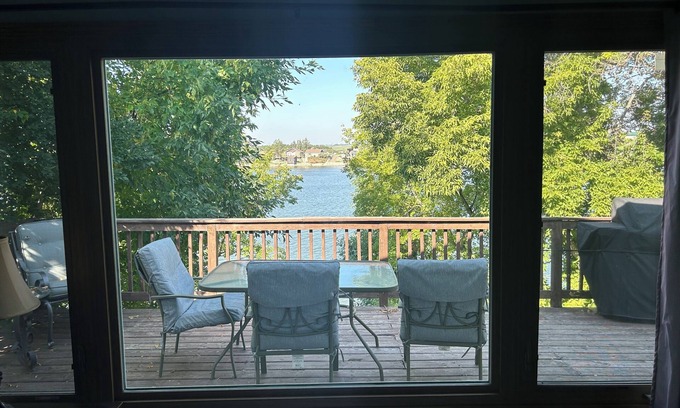 Ward County House | Serene Lakefront Escape With Stunning Views & Sunsets - Rice Lake, ND