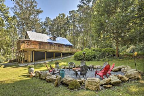 Mableton House | Serene Mableton Cabin - 13 Mi to Downtown Atlanta!