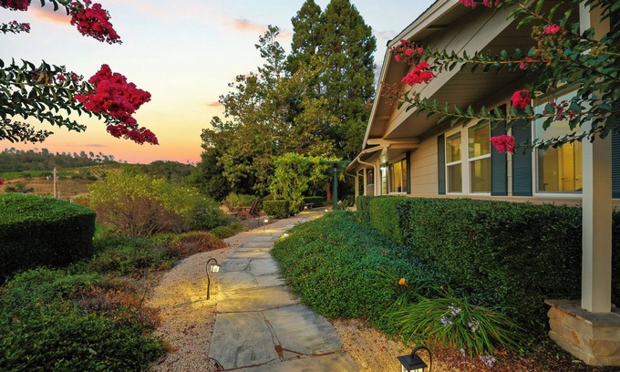 Geyserville House | Serene Vineyard Escape with Stunning Valley Views