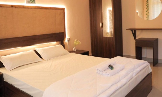 Sualkuchi Apartment | Serenite Retreats - Premium 3BHK Suite