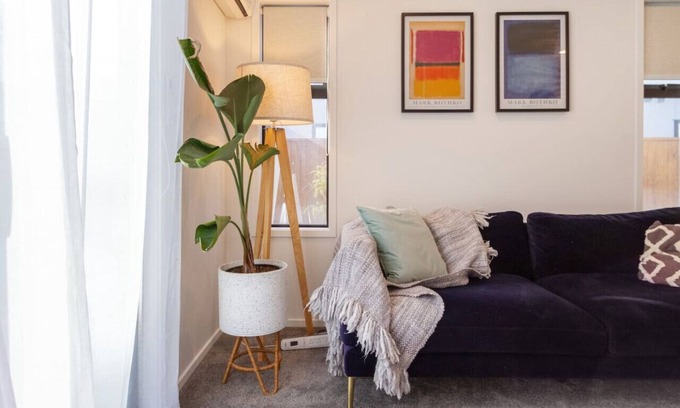 New Brighton House | Serenity by the Sea: Coastal Escape1 bed 1 bath