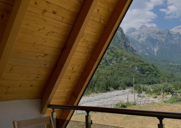 Theth House | Serenity Guesthouse
