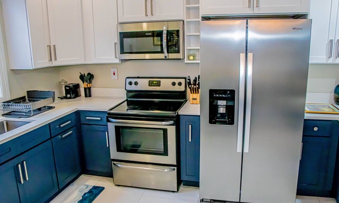 Reading Apartment | Serenity House Montego Bay 2 BR near the Beach