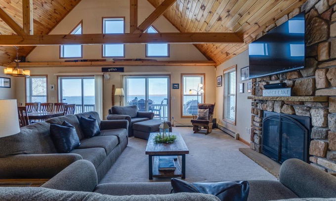 Town of Torrey House | Serenity Place: lake home with hot tub, pool table/game room, and private lakefront