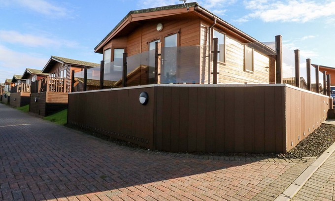 Mullacott Cottage | SERENITY SUNSET, pet friendly, with a garden in Ilfracombe
