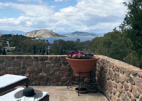 Kontos Villa | serenity villa Aegina fantastic view near the beach