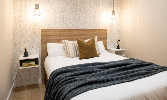Valencia Province Apartment | SERRERIA 02