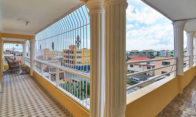 Corales del Sur Apartment | Serviced 2 Bedroom 2 Bathroom Apartment in Corales del Sur, Close to the Airport