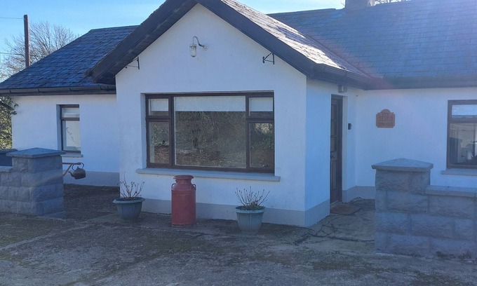 Killotteran Other | Seskin Farmhouse on a working Dairy Farm