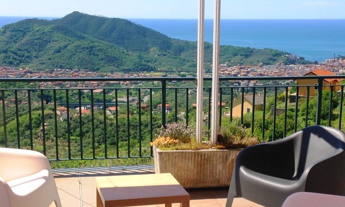 Sestri Levante Apartment | Sestri Levante - Villa with terrace with beautiful views