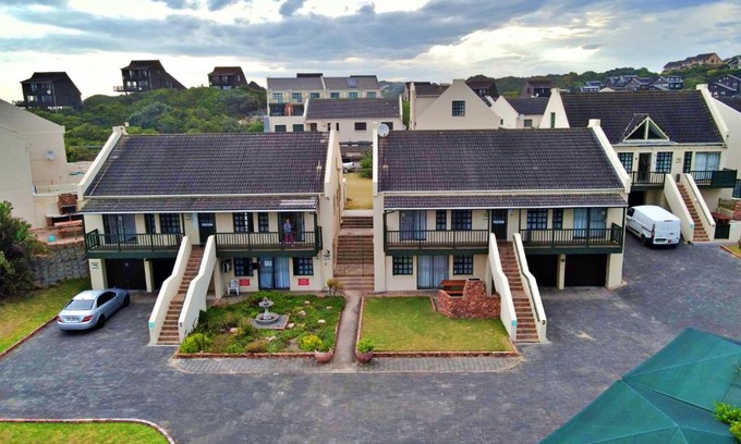 Port Alfred Resort | Settler Sands - Holsboer Vacations