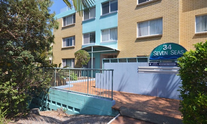 Caloundra Apartment | Seven Seas Unit 5 Caloundra QLD