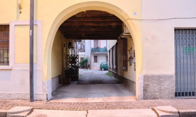 Seveso Apartment | [seveso-stazione] Design, Wifi & Garage Privato
