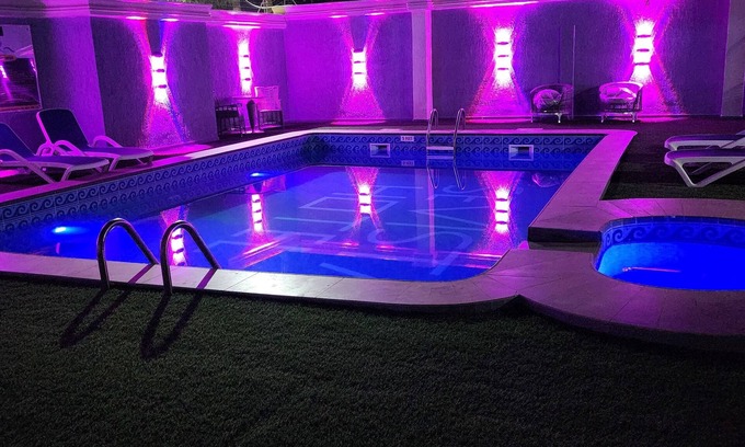 Adenta Hotel | Sevista Plus Hotel