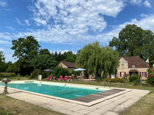 Prudhomat House | Sfeervol vakantiehuis op landgoed aan de Dordogne