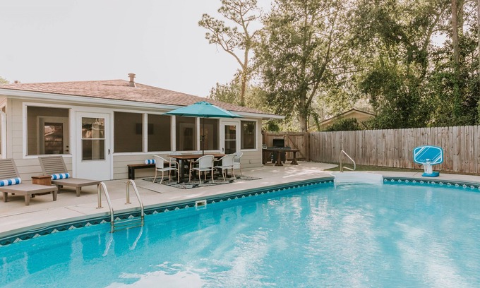 Ocean Springs House | Shadowlawn: Spacious four bedroom - three bath w/pool in golf cart district!