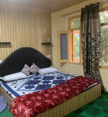 Gund House | Shahjee lodge