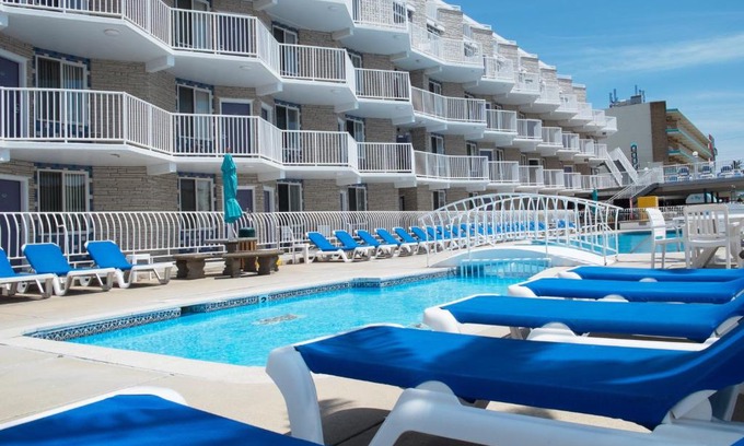 Wildwood Crest Hotel | Shalimar Resort