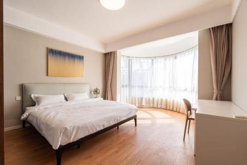 Pudong Apartment | Shanghai Hills&Linghu's Grand 4BR Suite-Line 7&18,Near SNIEC, Yinghua Rd 801