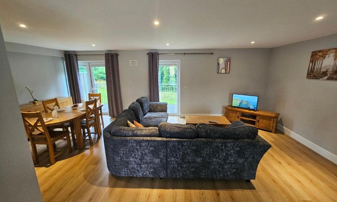 Portumna Apartment | Shannon Oaks Apartments