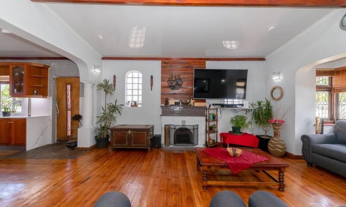 Wynberg Apartment | Sharods Self-catering Guesthouse