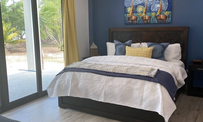 Sittee River Village House | Shedrock Shangrila, Beachfront Seashore Suite