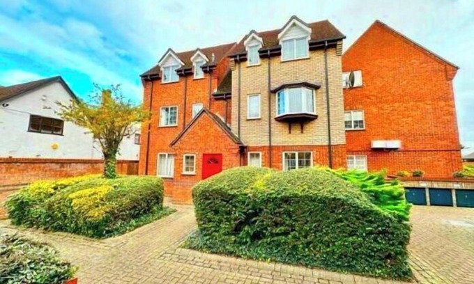 Shefford Apartment | Shefford Serenity Apartment In The Heart of Town