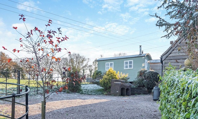 Coalbrookdale Cottage | Shepherds Hut - UK45529