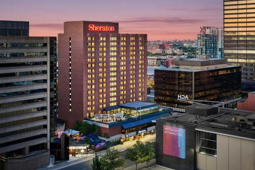 Central Hamilton Hotel | Sheraton Hamilton Hotel