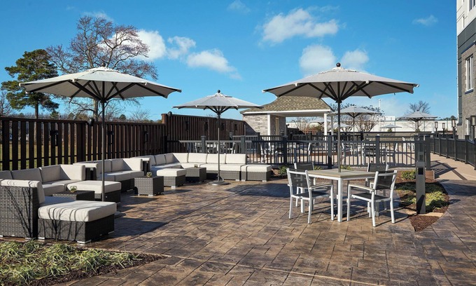 Sandston Hotel | Sheraton Richmond Airport Hotel