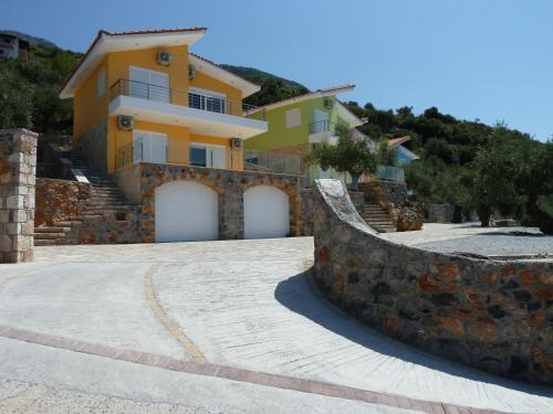 Diasella Apartment | Shiraz Villas