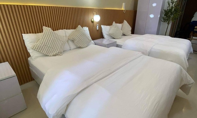 Barangay 76 Condo | Shore 3 Residences Authentic Japanese-Style Bedroom with Pool View - MOA Complex