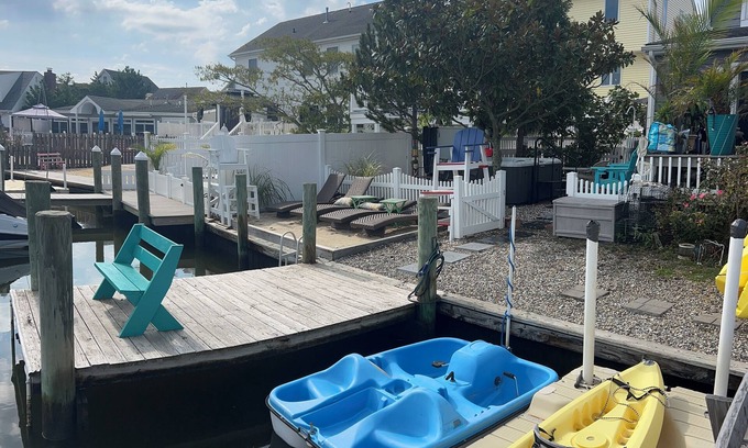 Seaside Heights Apartment | Shorely Perfect Waterfront XL private 2ndFl 2/3 BR 2.5 bath w Jacuzzi No Sharing