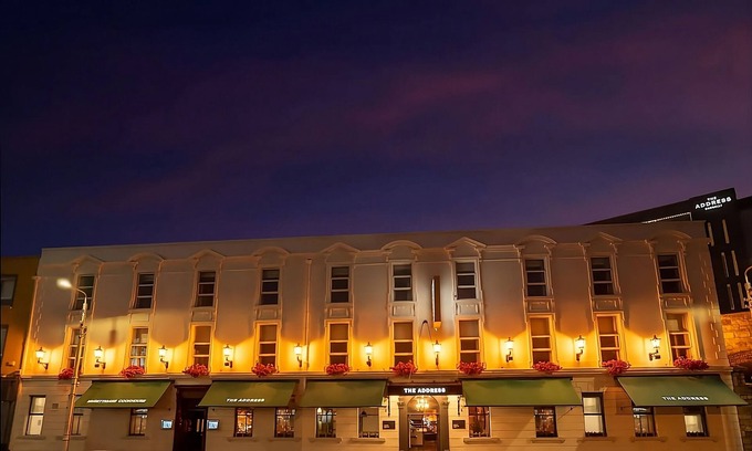 City Centre Dublin Hotel | Short Distance From The Well Known Sites! Elegant and Stylish Hotel near 3Arena!