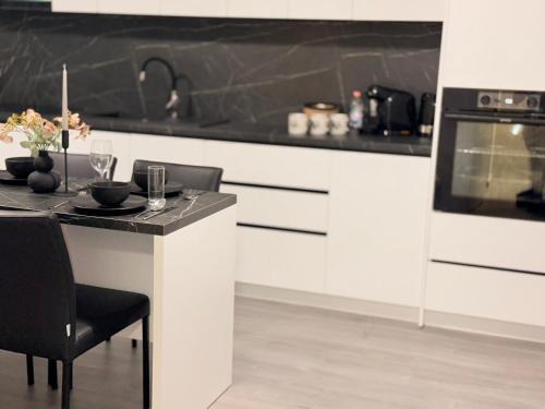 Baia Mare Apartment | Short Stay Cosbuc