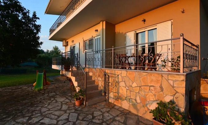 Aktio-Vonitsa House | Siamos Villa