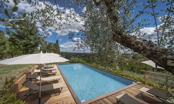 Siena Villa | Siena Exclusive Luxury Villa. Private Pool, Garden, Relax, Holiday, Tuscany!