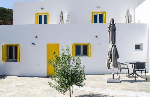 Vathi Apartment | SifnosLiving - Love