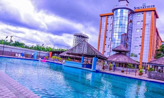 Warri Hotel | Signatious Hotel and Suites