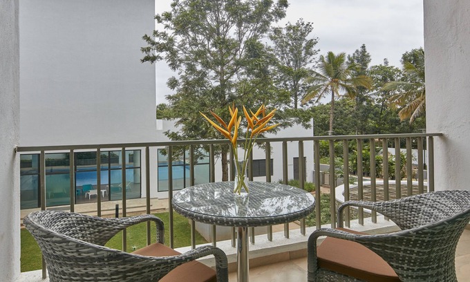 Devanahalli Hotel | Signature Club Resort