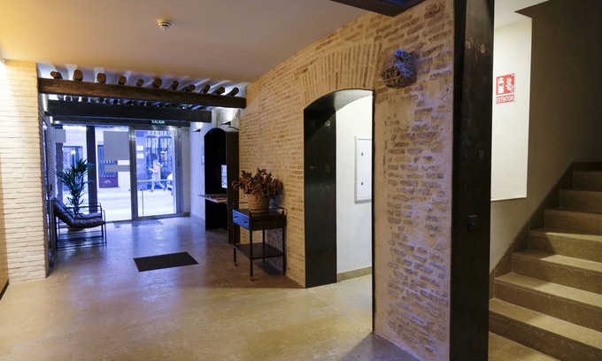 Zaragoza Old Town Apartment | Silken Casa Platerias Siglo XV