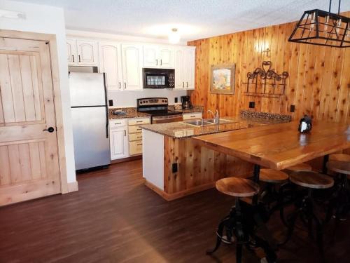 Winter Park Apartment | Silverado II