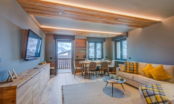 Sestriere Apartment | Simona Luxury Apartment few steps from sk, Sestriere, Italy