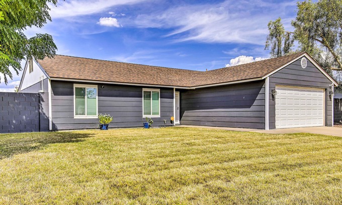 Chandler House | Single-level dog-friendly home with private pool, grill, enclosed backyard, & AC