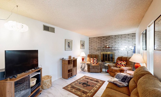 Sierra Vista House | Single-level home with large yard, patio, grill, mountain views